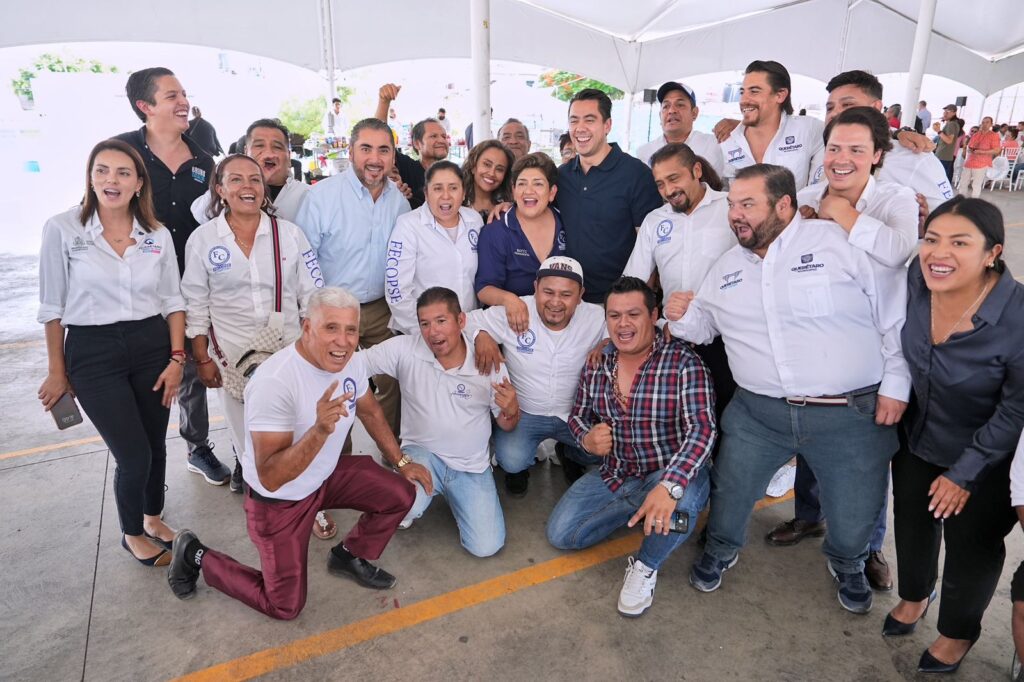 Celebra Felifer Macías a las mamás de FECOPSE y anuncia apoyos directos con El Extra