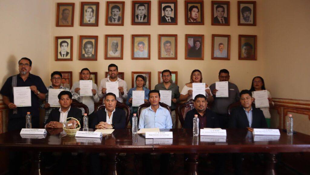 Instalación del Consejo de Mejora Regulatoria en Tolimán, Querétaro.