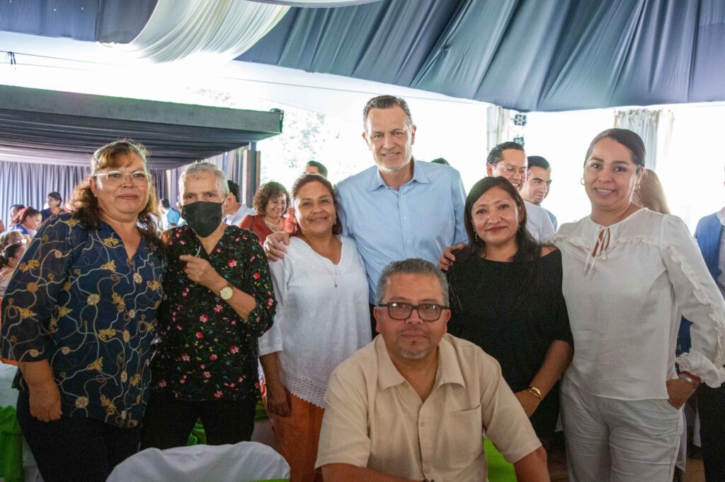 Reconoce Gobernador labor de madres trabajadoras del sector salud y personal de enfermería