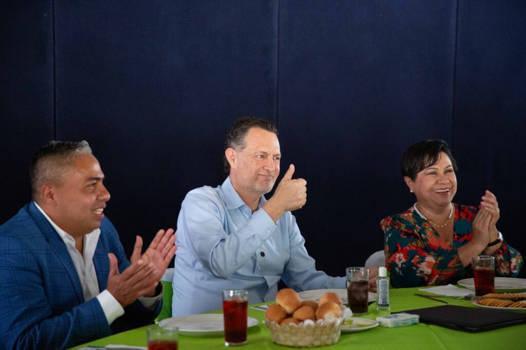 Reconoce Gobernador labor de madres trabajadoras del sector salud y personal de enfermería