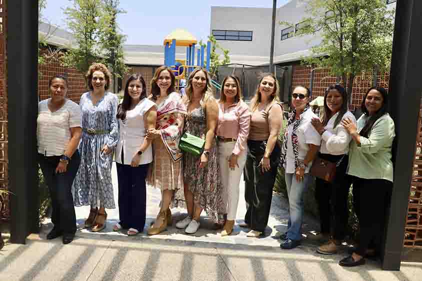 Celebra Secretaría de las Mujeres a las mamás del Refugio Nu´Ju