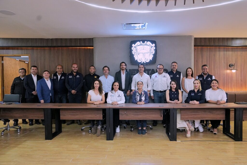 Encabeza Felifer Macías sesión extraordinaria del Consejo Municipal de Protección Civil ante temporada de lluvias