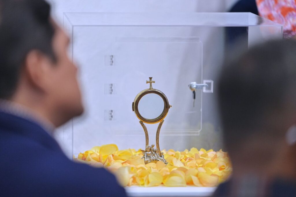 Presenta Felifer Macías la Ruta Religiosa Peregrinos de la Esperanza