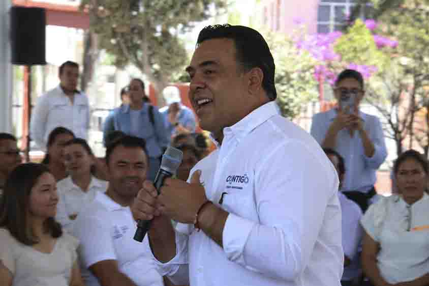SEDESOQ capacita a promotores de la paz en San Juan del Río