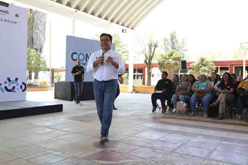 SEDESOQ capacita a promotores de la paz en San Juan del Río
