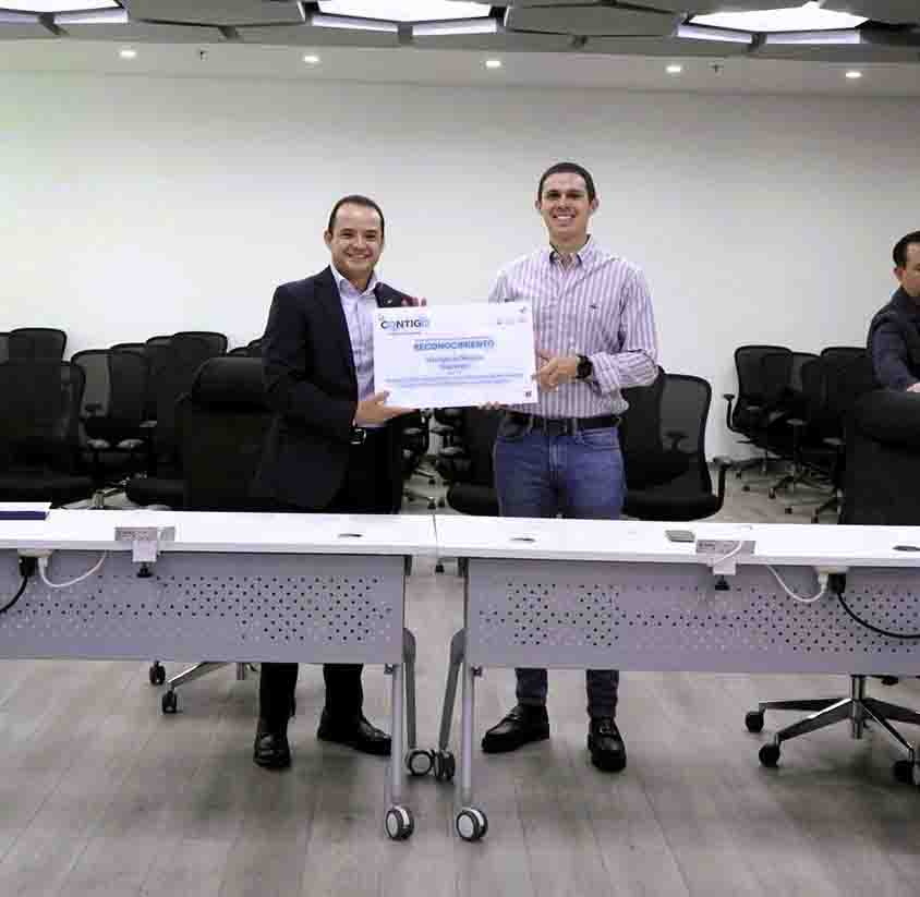 Reconoce CECA a Harman por Prevención de Adicciones y Comprometida con la Salud Mental