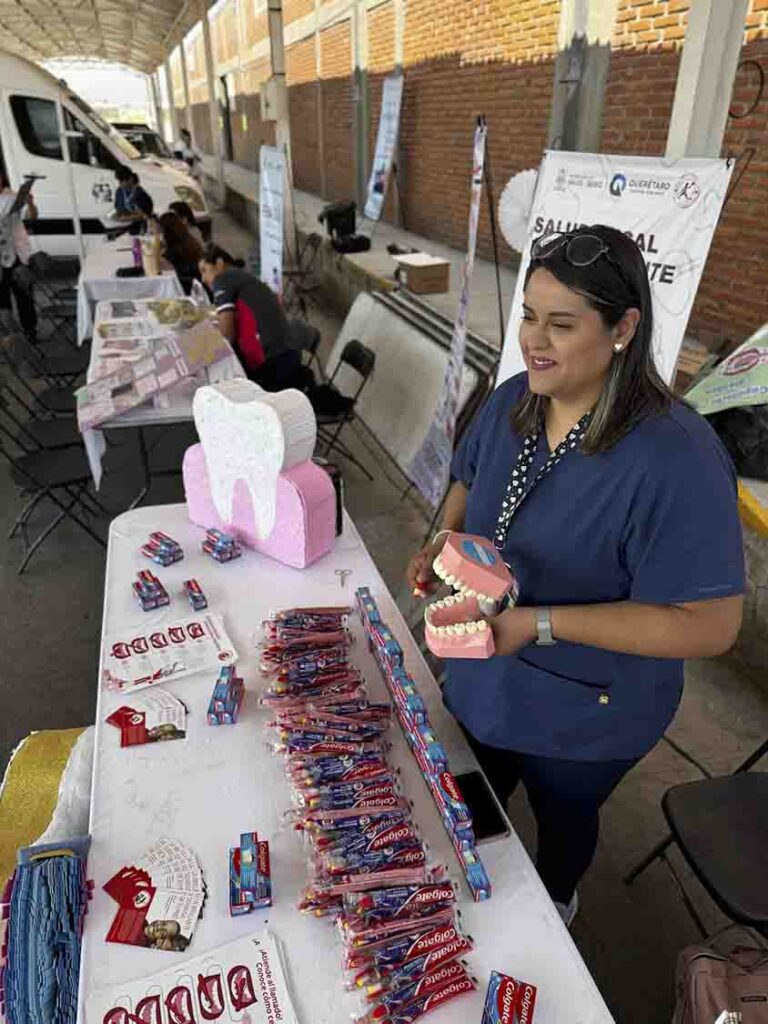 Realiza SESA Jornada de Salud en el municipio Pedro Escobedo
