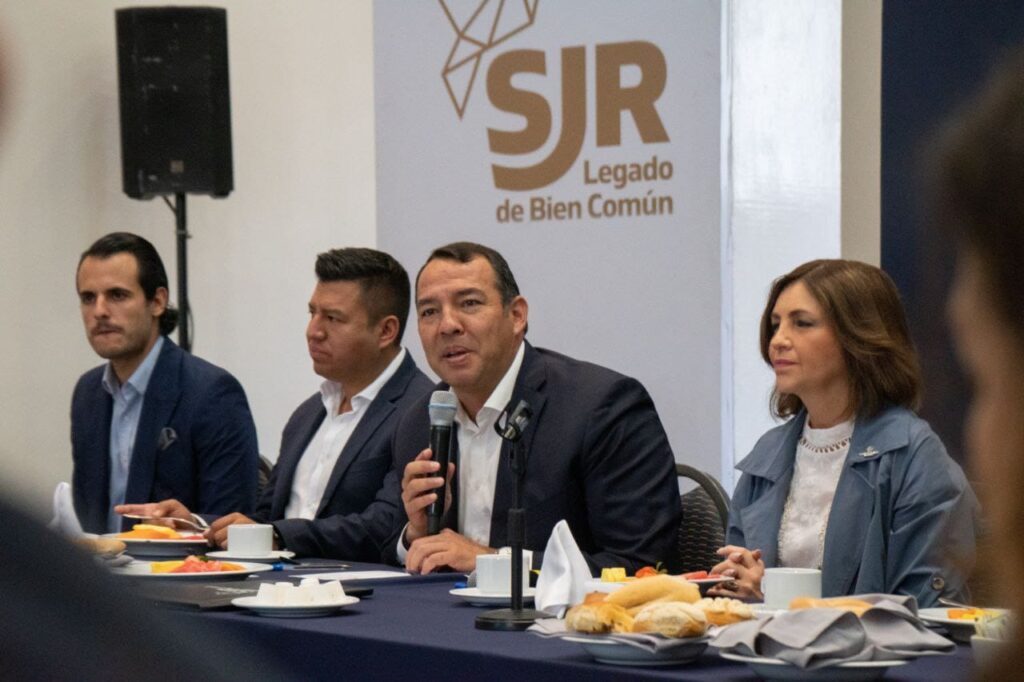 Resalta Roberto Cabrera el fortalecimiento de la cultura de la paz durante encuentro con COPARMEX