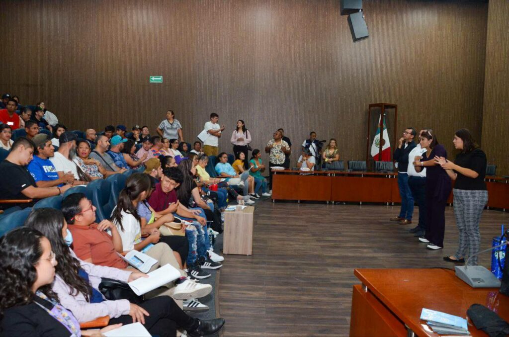 El Municipio de Querétaro acerca el programa El Extra a la comunidad sorda para promover inclusión y apoyo social