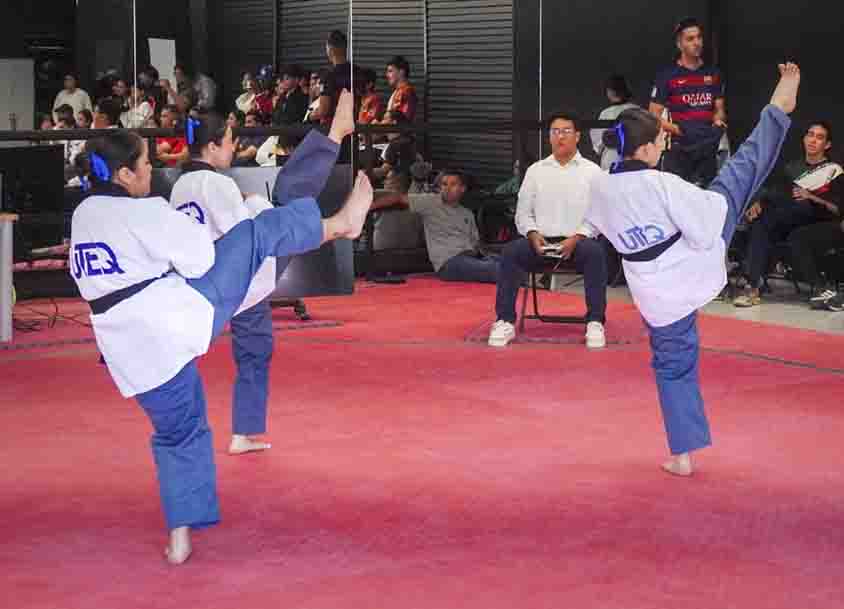 Equipo UTEQ de Taekwondo clasifica a la Universiada Nacional 2025