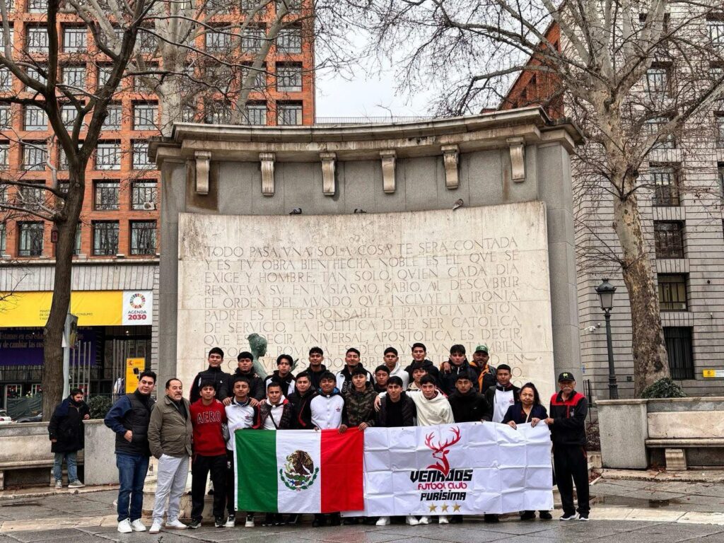 Juega estudiante UAQ en la Copa Intercontinental de futbol, en España