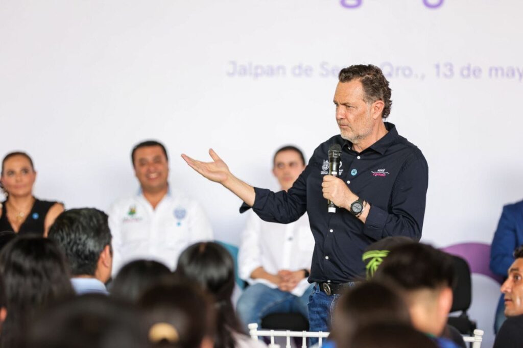 Kuri llama a jóvenes serranos a decir sí a una mejor vida