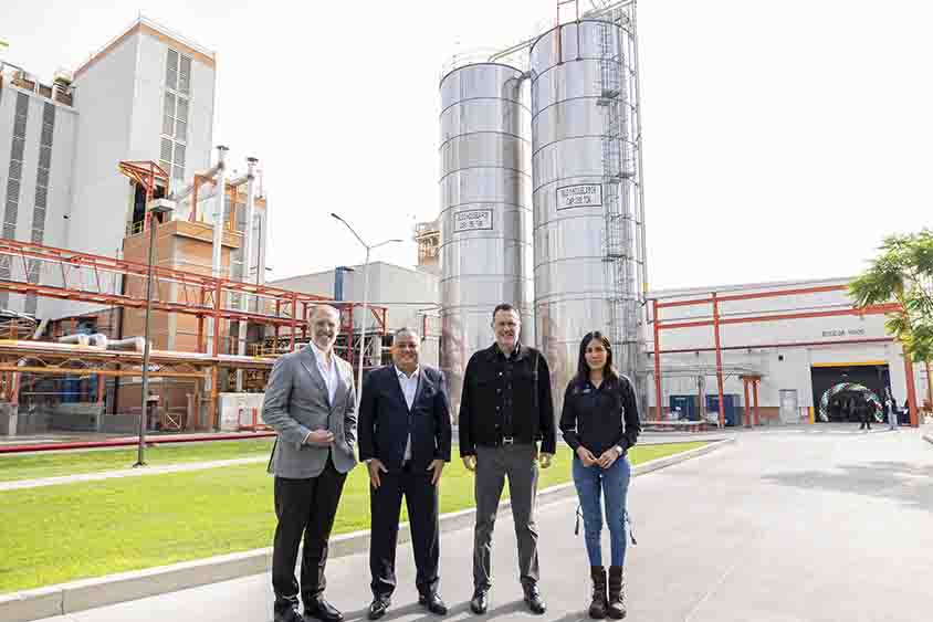 Celebra Gobernador 50 aniversario de Indorama Ventures en Querétaro