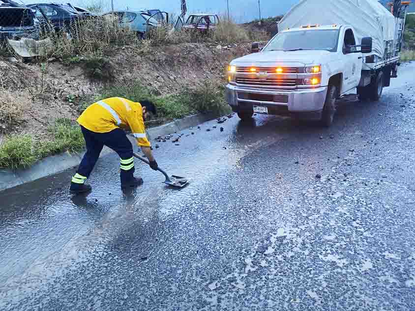 Refuerza CEI mantenimiento vial por temporada de lluvias