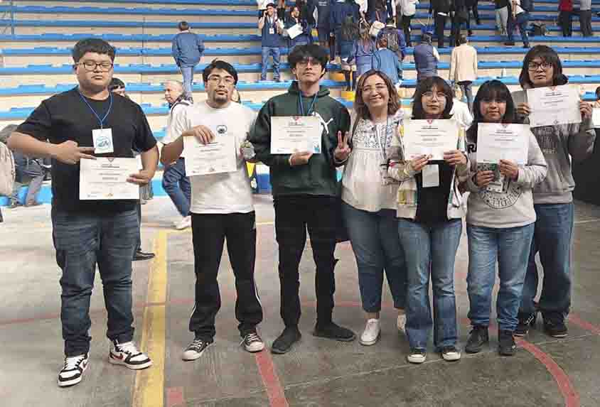 Clasifican estudiantes de COBAQ INFOMATRIX 2025