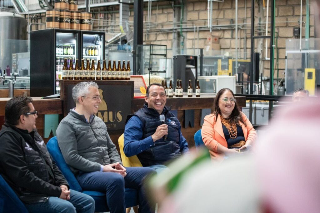 Presentan cerveza Tempus 494 en el marco del Aniversario de la Fundación de San Juan del Río