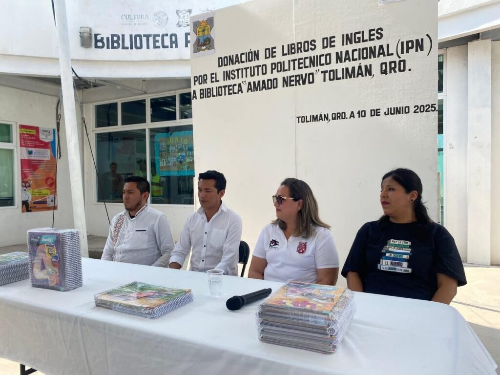 IPN y municipio de Tolimán realizan donación de libros de inglés para fortalecer la educación en Tolimán.