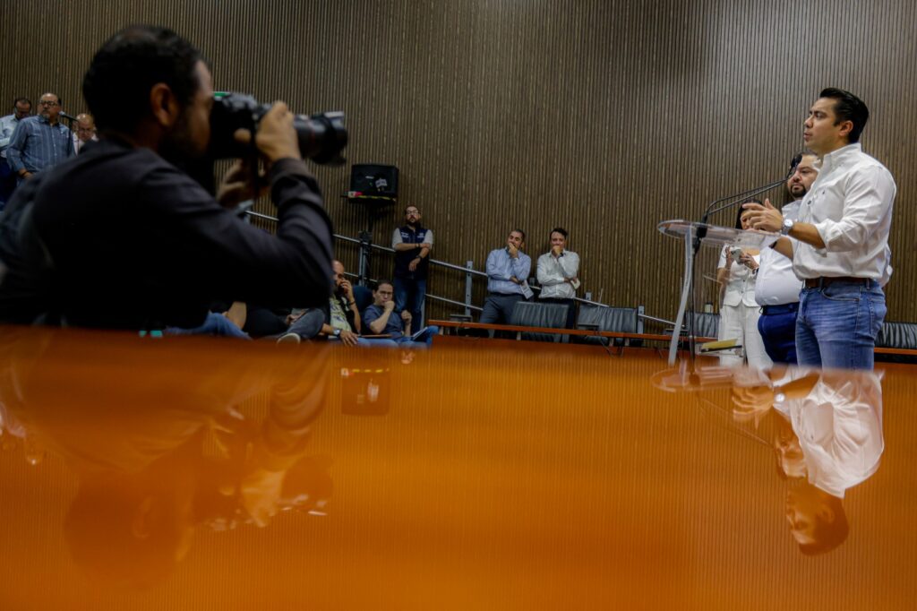 El Extra llega a quienes más lo necesitan, mes con mes: Felifer Macías