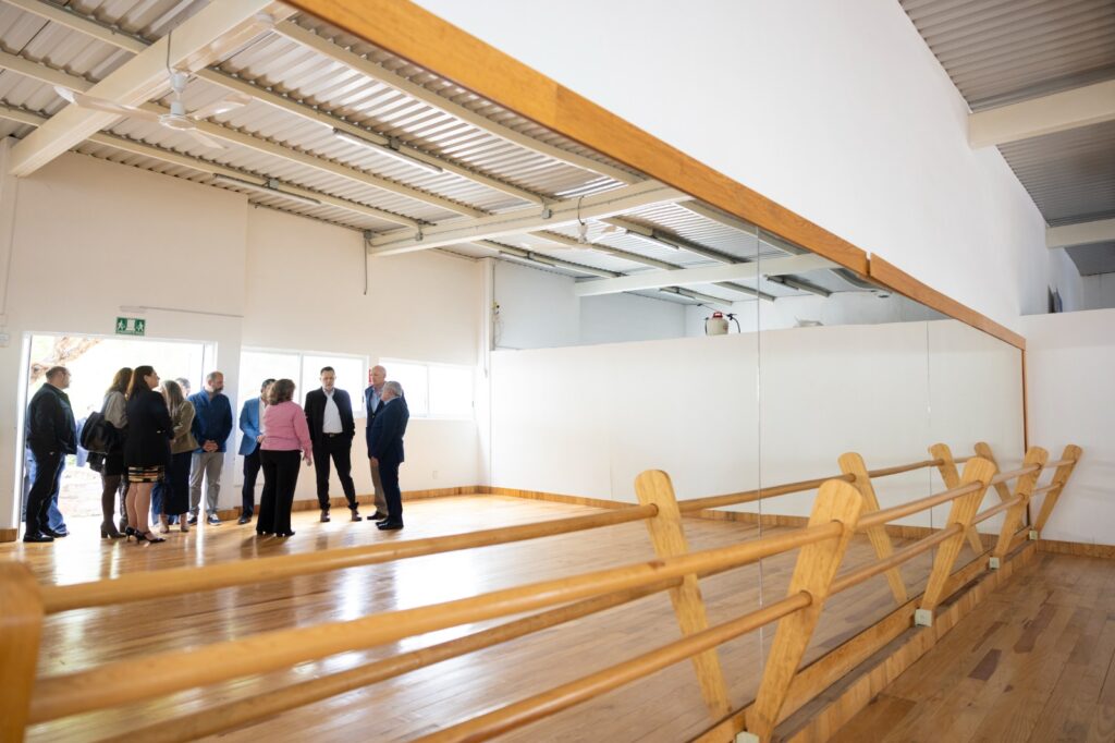 Reiteran Gobierno y Fundación Josefa Vergara su compromiso por la infancia y juventud