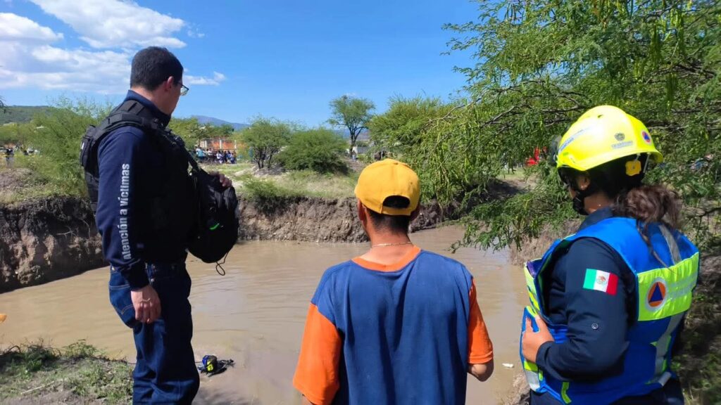 Tragedia en zona cerril: muere adolescente ahogado en cuerpo de agua