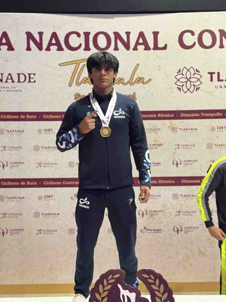 Cosecha equipo de lucha queretana 35 medallas