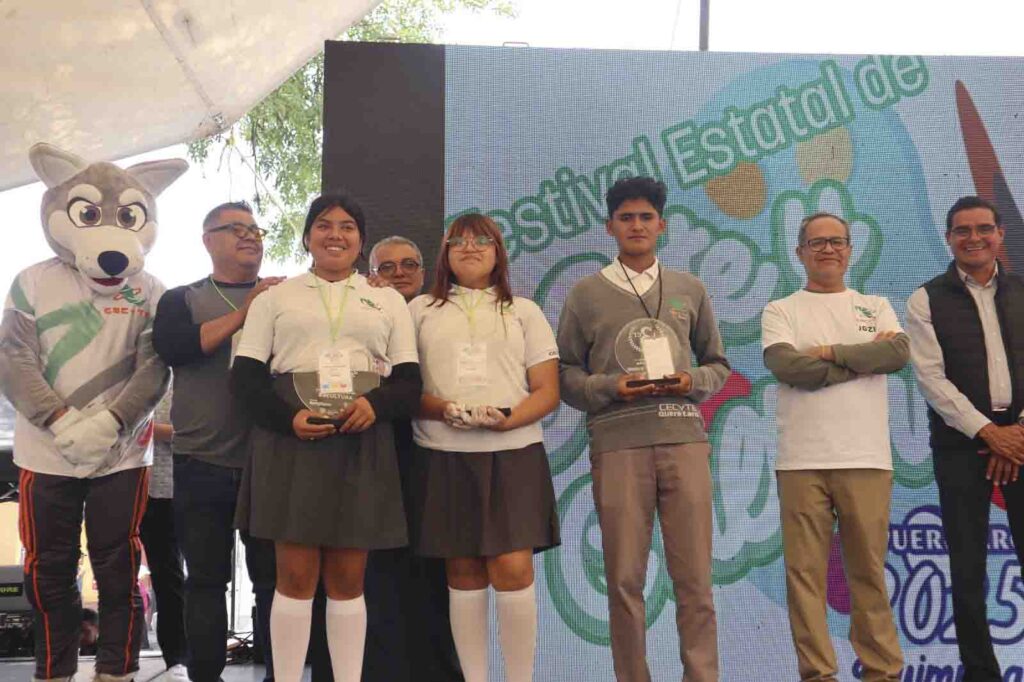 Premian a ganadoras y ganadores del XXIII Festival de Arte y Cultura CECyTEQ