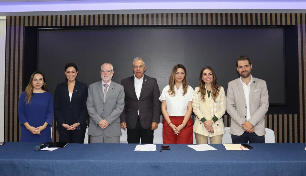 Celebran 50 años fortaleciendo al sector restaurantero y gastronómico