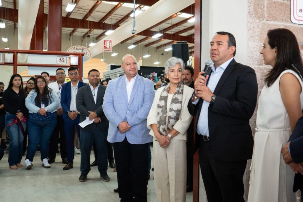 Tienda de abarrotes invierte 150 mdp en San Juan del Río y genera 85 empleos directos