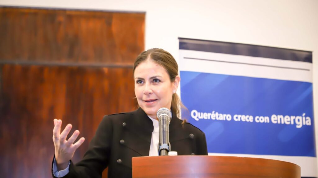 irman acuerdo para impulsar la eficiencia energética en el sector turístico