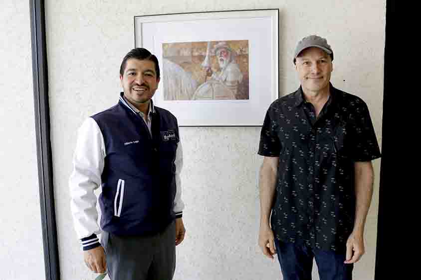 UTC recibe donación de obras de arte del maestro Víctor Cauduro