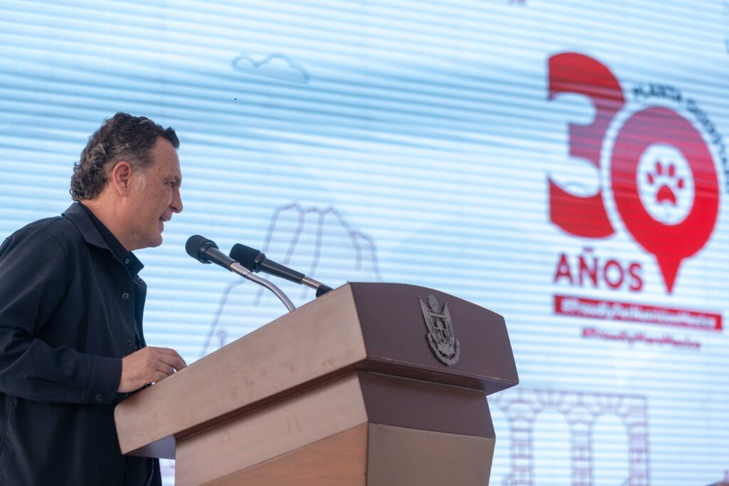 Encabeza Gobernador 30 aniversario de la planta de alimento para mascotas Mars Pet Nutrition en Querétaro