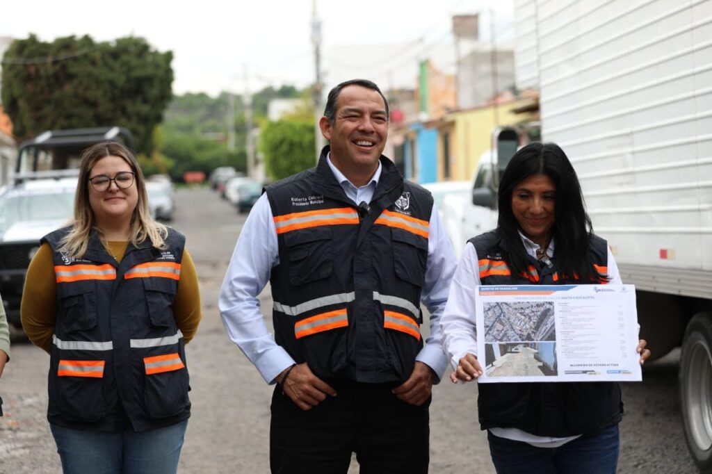 Anuncia Roberto Cabrera mejora de calles en la colonia Quintas de Guadalupe