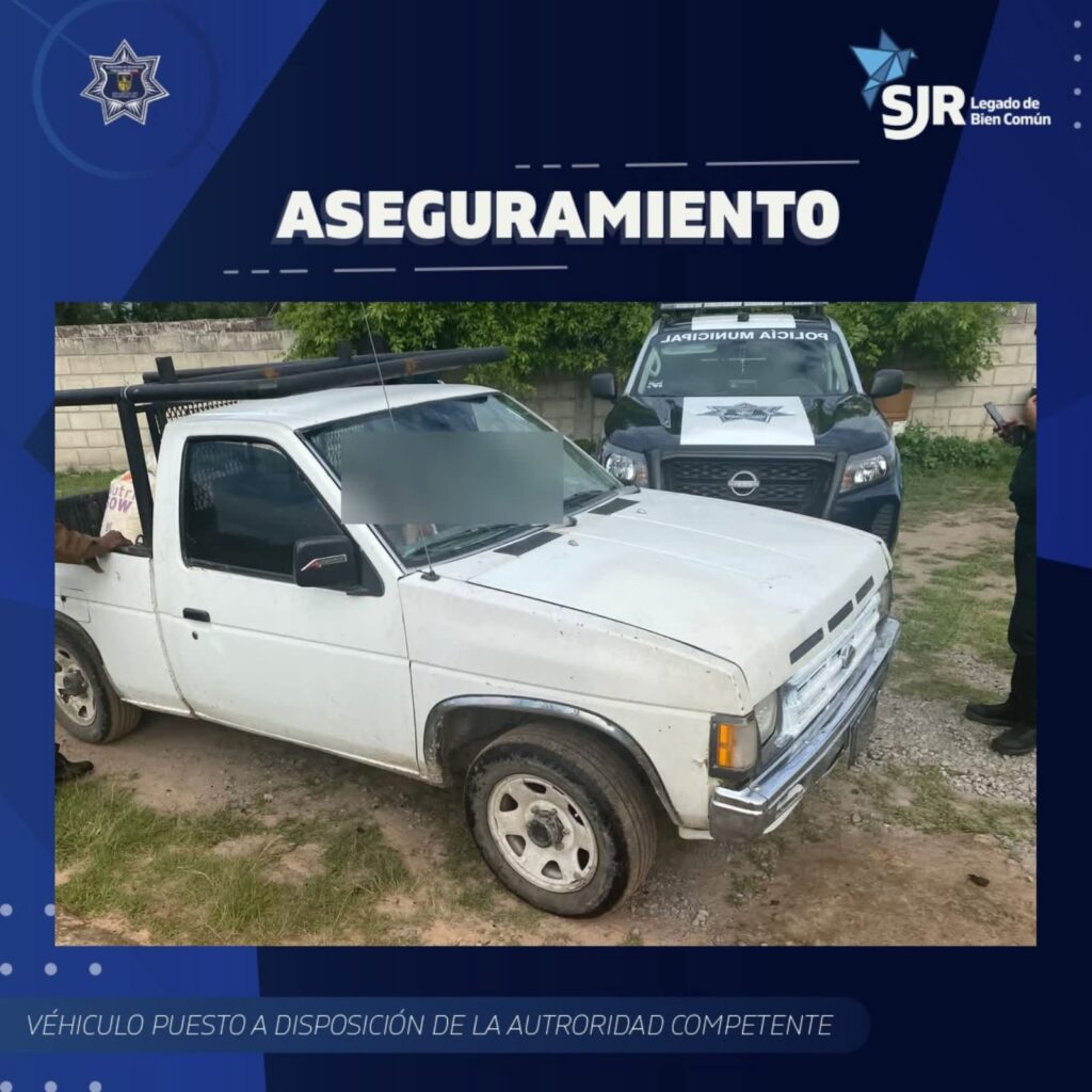 Aseguran camioneta con alteraciones y detienen a conductor en San Juan del Río