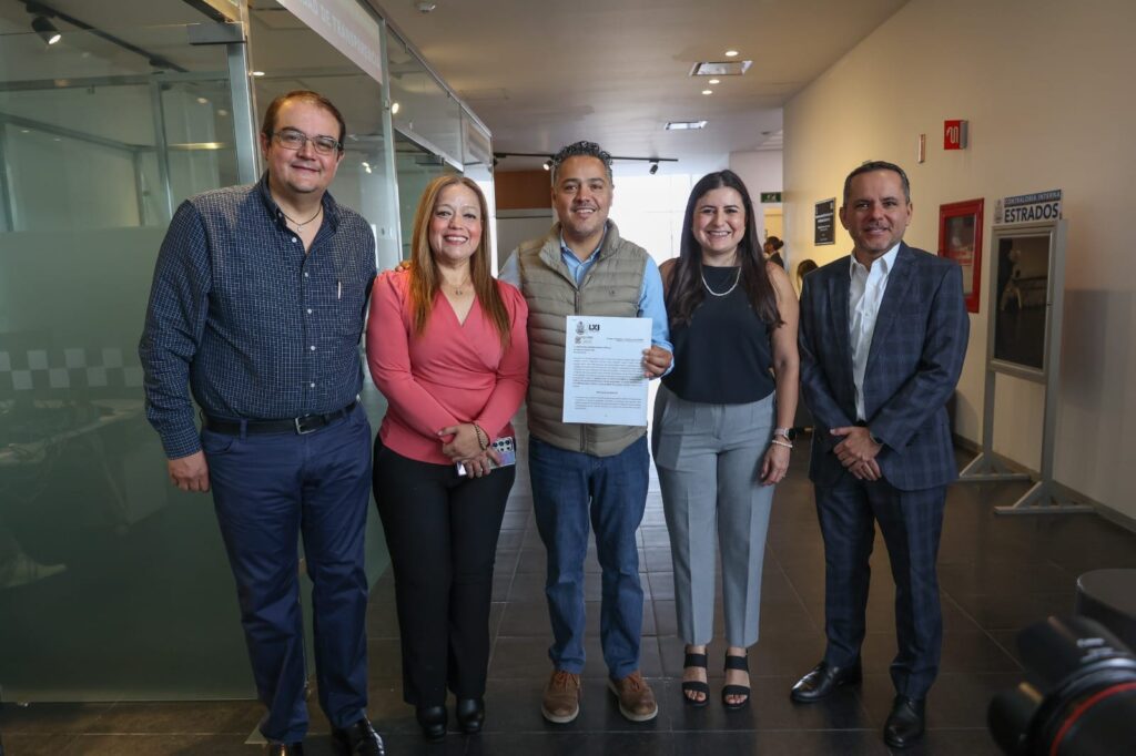 Enrique Correa va contra las “Escuelas Patito”