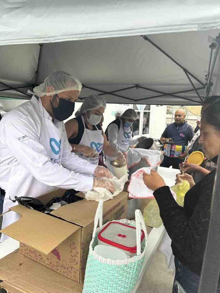 Llegan los Comedores Móviles del SEDIF a Huimilpan