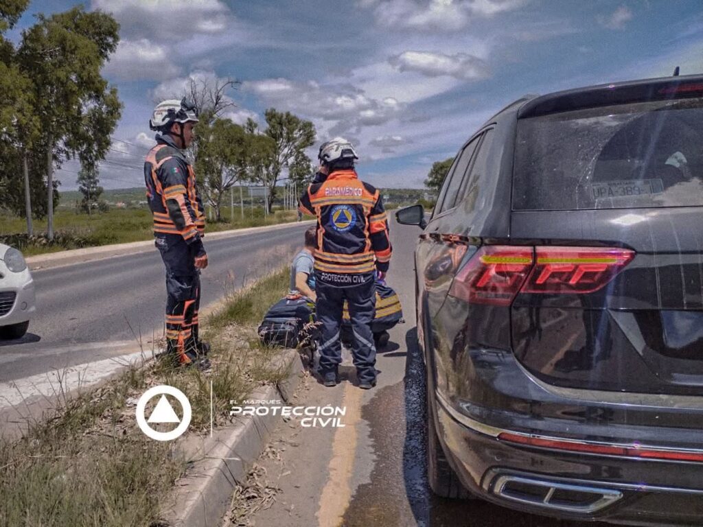 Impacto en cadena: volcadura y choque paralizan carreteras en El Marqués