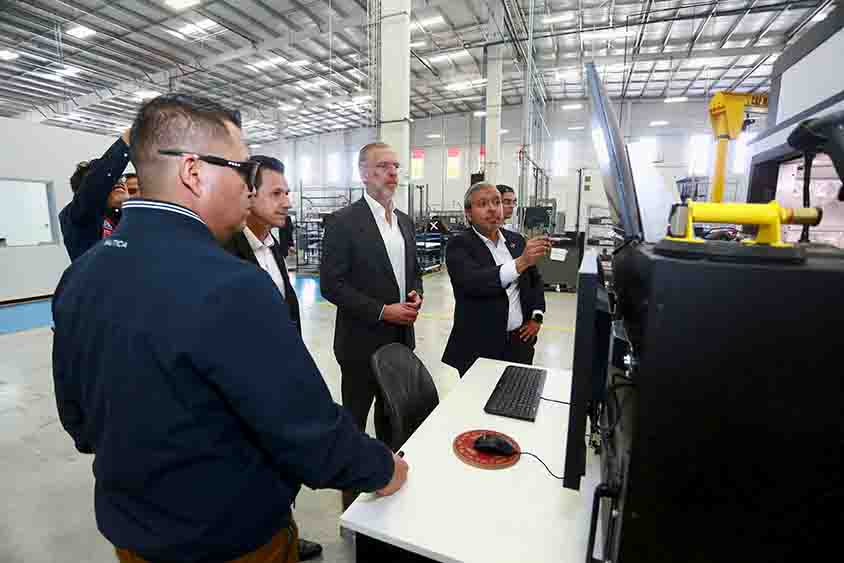 Encabeza Marco Del Prete 50 aniversario de LAUAK