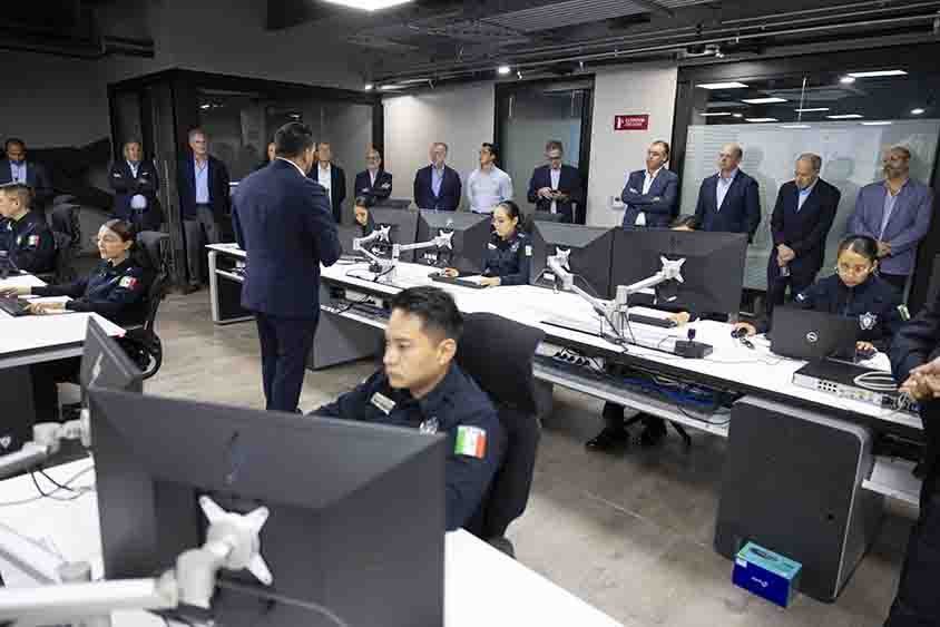 Se reúne Mauricio Kuri con el Consejo de Grupo Santander