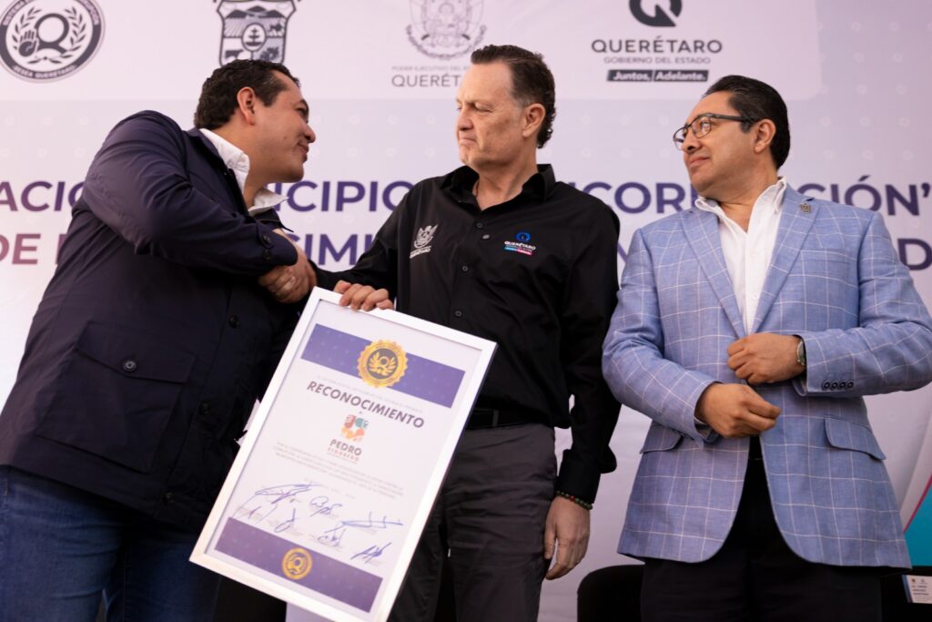 Reconoce Gobernador al municipio de Pedro Escobedo por fortalecer su sistema anticorrupción