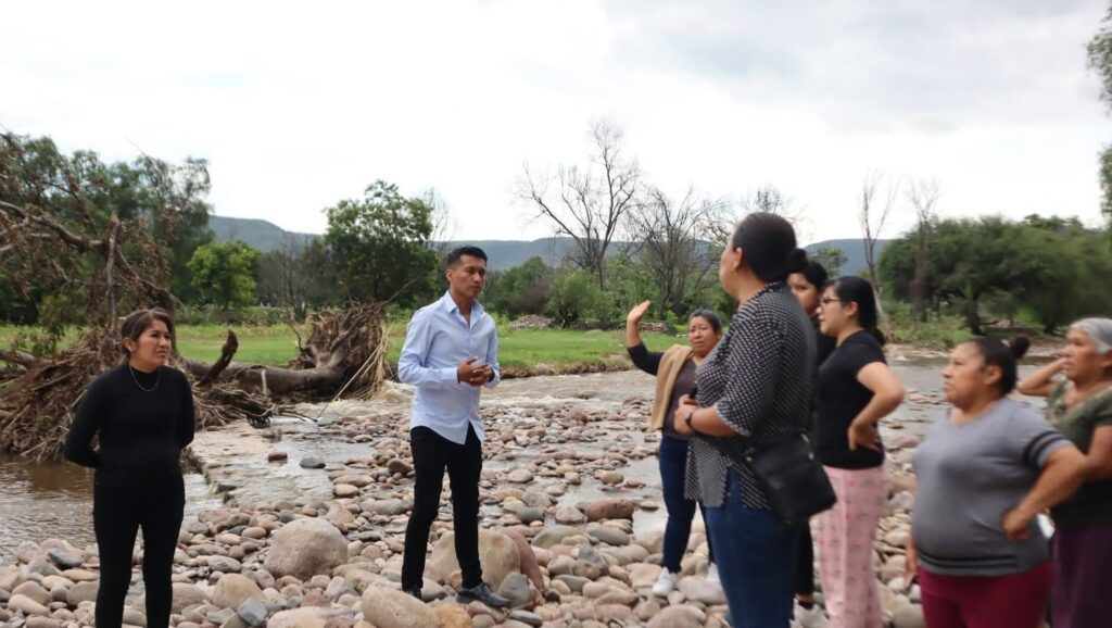 Autoridades Municipales Evalúan Daños en Puentes de Don Lucas Tras Afectaciones por Lluvias.