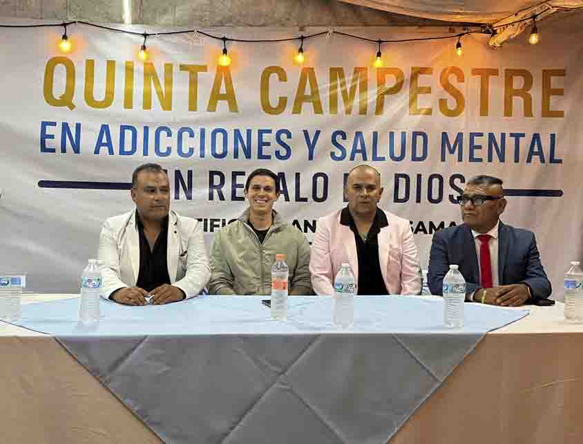 Inicia CECA las conferencias itinerantes Platicando El Poder de la Familia