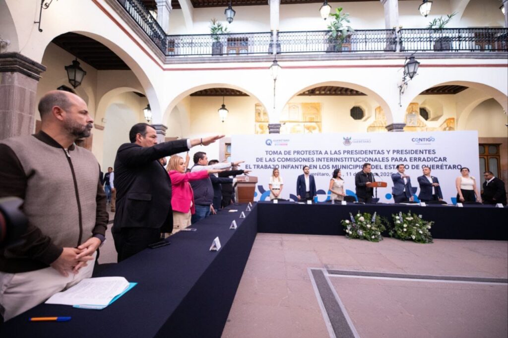 Roberto Cabrera participa en toma de protesta para erradicar el trabajo infantil