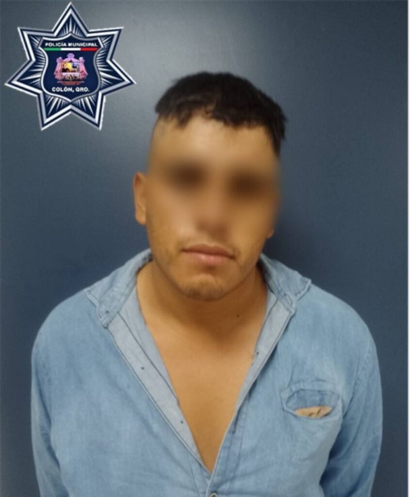 Durante patrullajes de seguridad en la comunidad de El Lindero, municipio de Colón, elementos de la Policía Municipal aseguraron a un masculino que portaba un arma de fuego sin autorización legal.