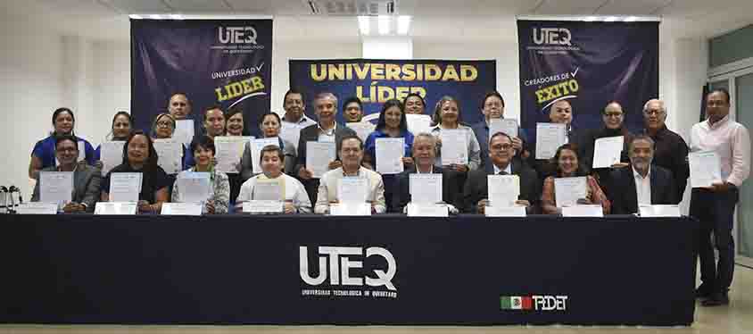 Más de 350 colaboradores de la UTEQ concluyen diplomado sobre Nuevo Modelo Educativo