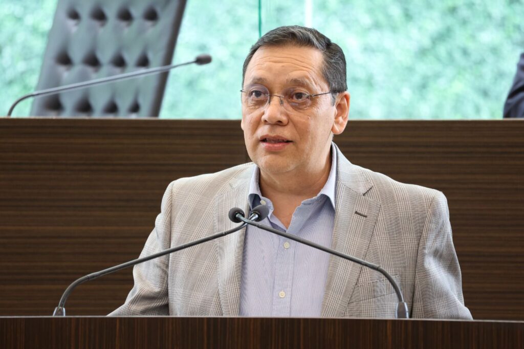 Ulises Gómez de la Rosa exige comparecencia del secretario de Obras Públicas por fallas en la obra de 5 de Febrero