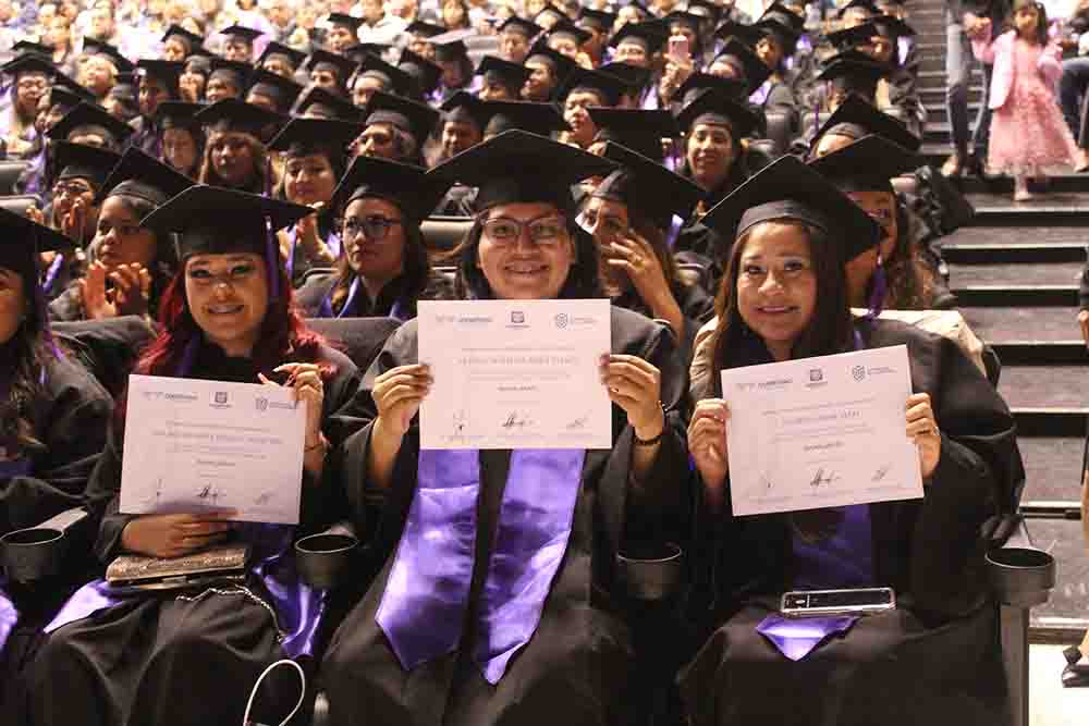 La Universidad de las Mujeres abre sus puertas: “No hay edad para seguir aprendiendo”