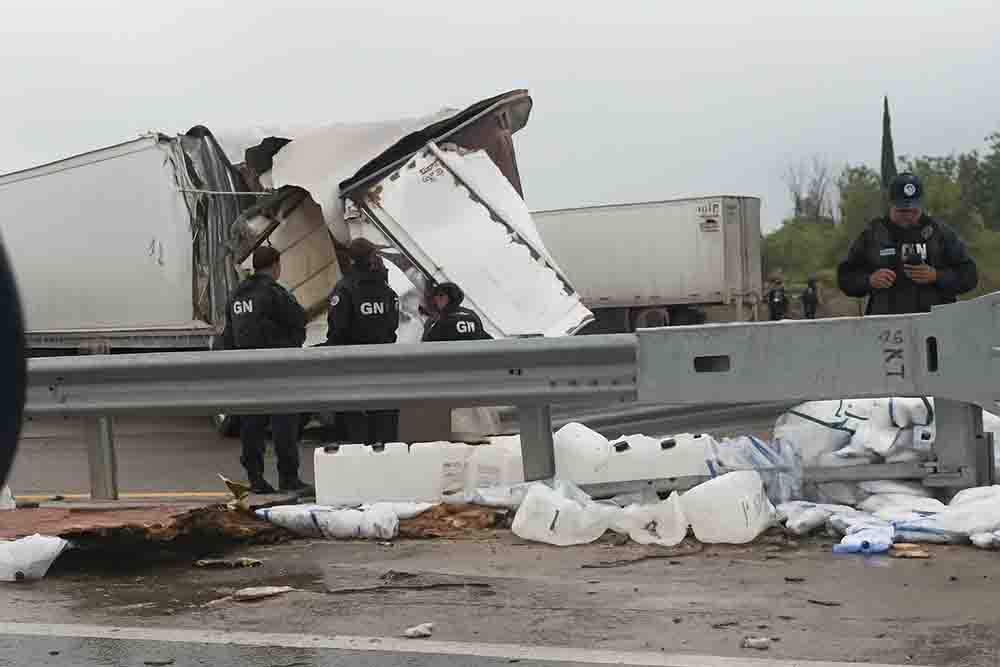 Accidente múltiple en la carretera 57 complica la circulación en El Chamizal