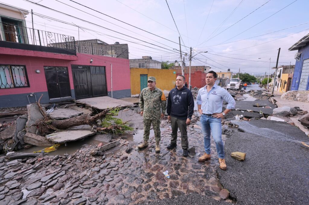 Supervisa Felifer Macías zonas con afectaciones a causa de la lluvia
