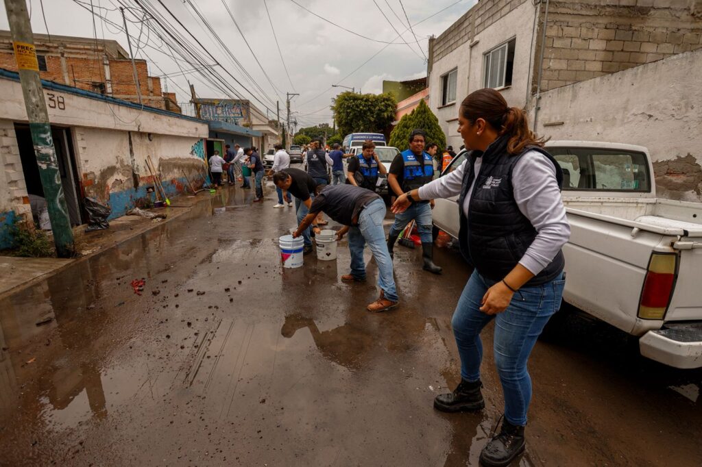 Supervisa Felifer Macías zonas con afectaciones a causa de la lluvia