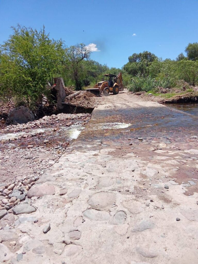 Habilitación del Camino de Acceso en el Callejón de Los Elías
